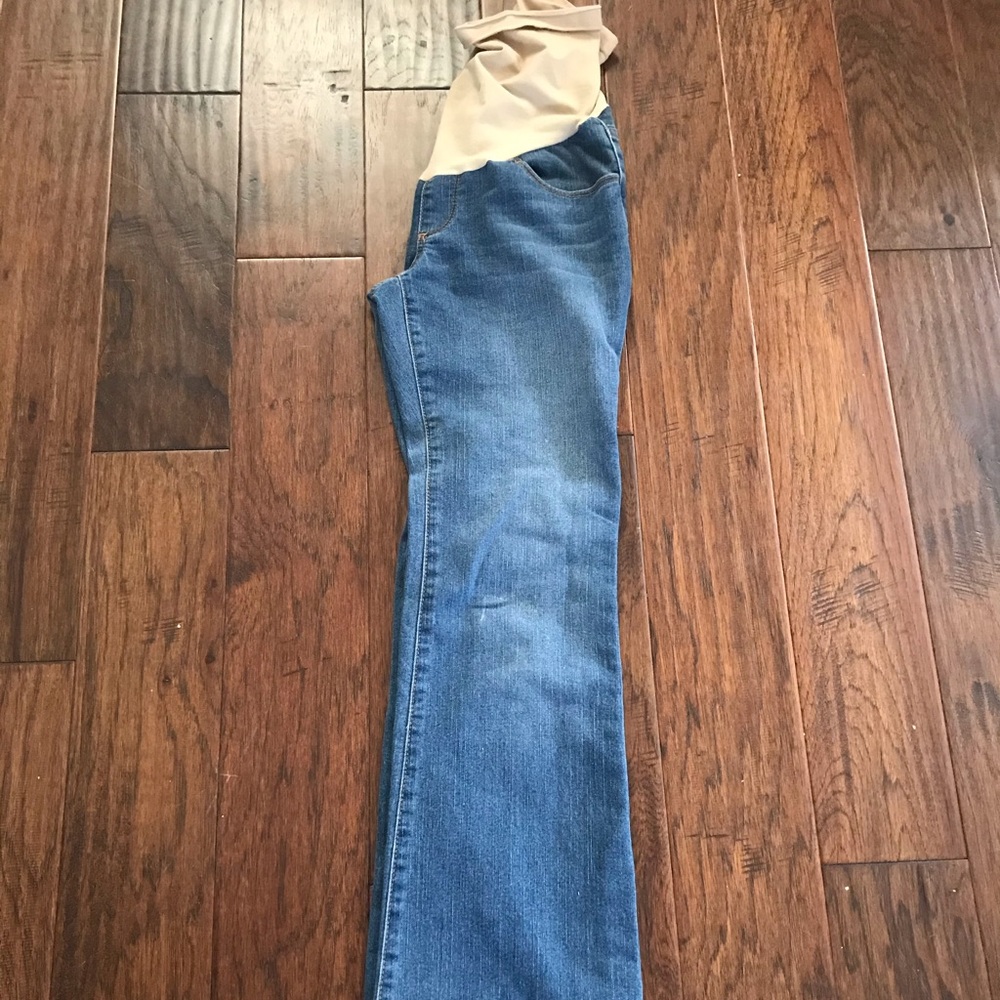 Maternity jeans